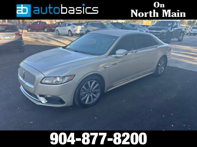 2017 Lincoln Continental Premiere