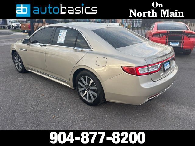 2017 Lincoln Continental Premiere