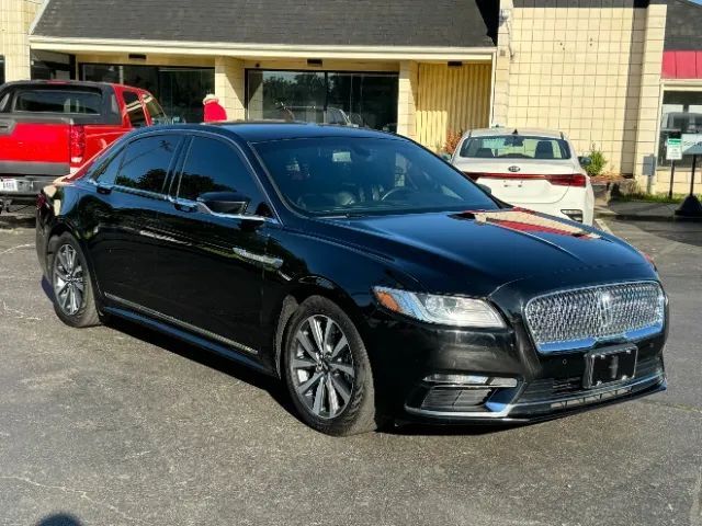 2017 Lincoln Continental Premiere Sedan 4D