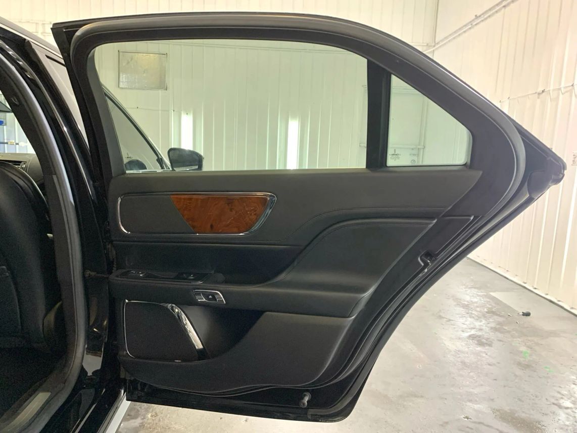 2017 Lincoln Continental Reserve Sedan 4D Cincinnati OH