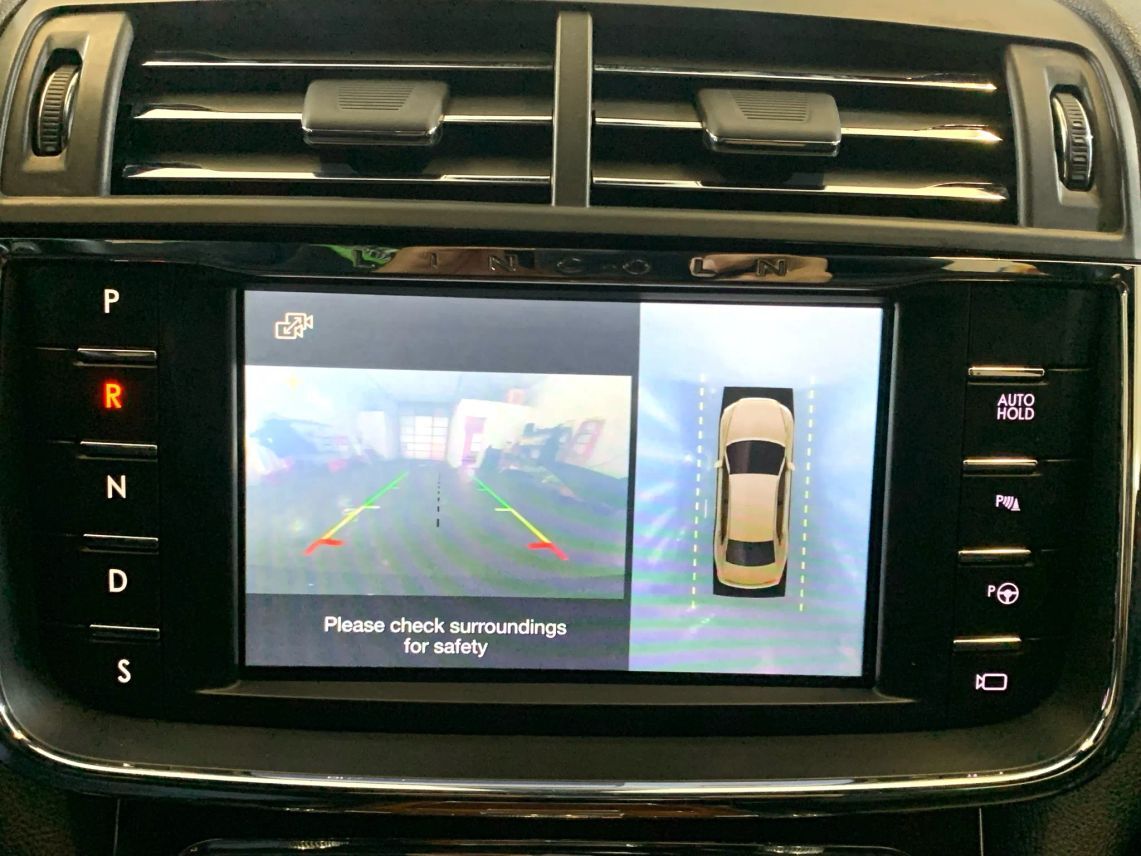 2017 Lincoln Continental Reserve Sedan 4D Cincinnati OH