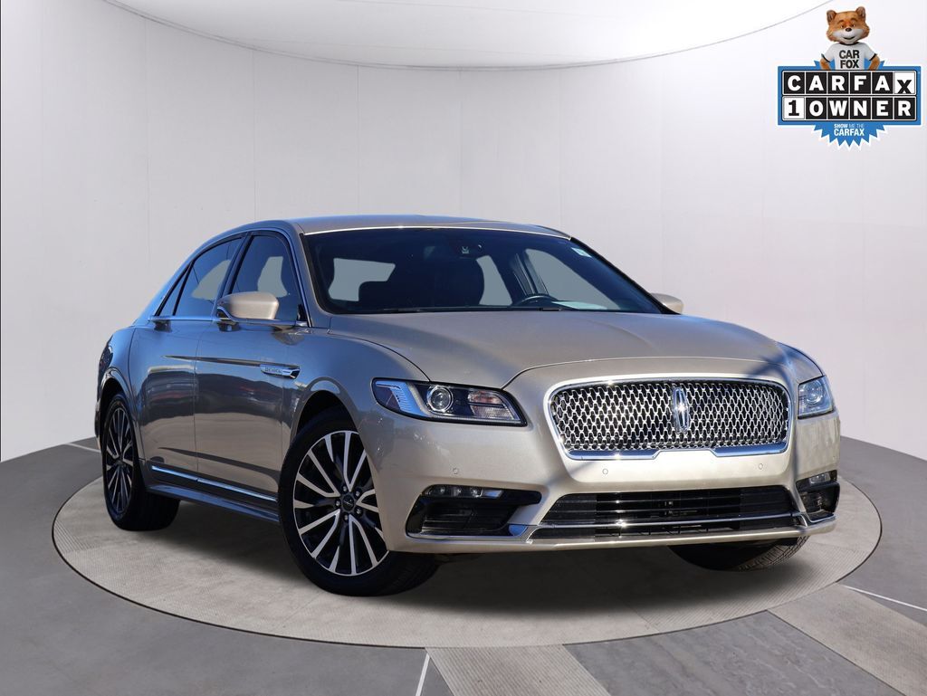 2017 Lincoln Continental Select