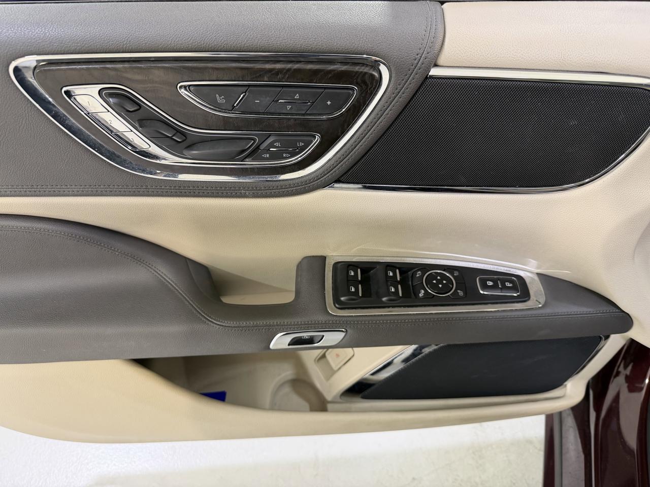 2017 Lincoln Continental Select San Antonio TX