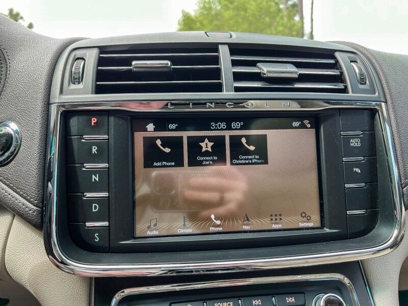 2017 Lincoln Continental Select Wilmington NC