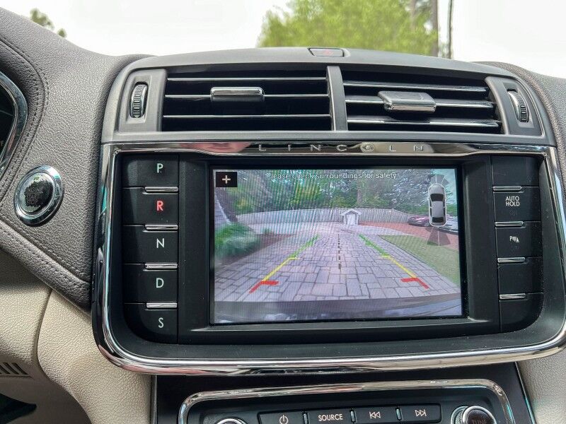2017 Lincoln Continental Select Wilmington NC