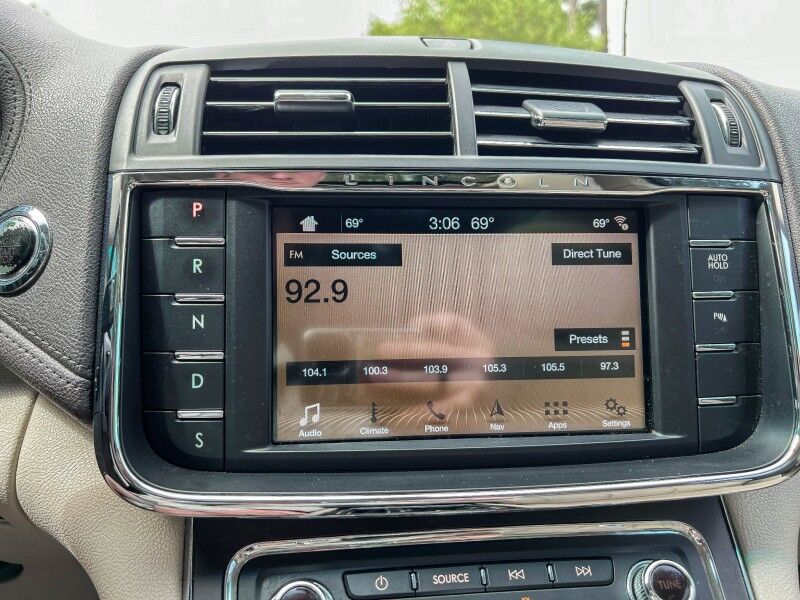 2017 Lincoln Continental Select Wilmington NC