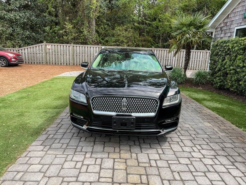 2017 Lincoln Continental Select