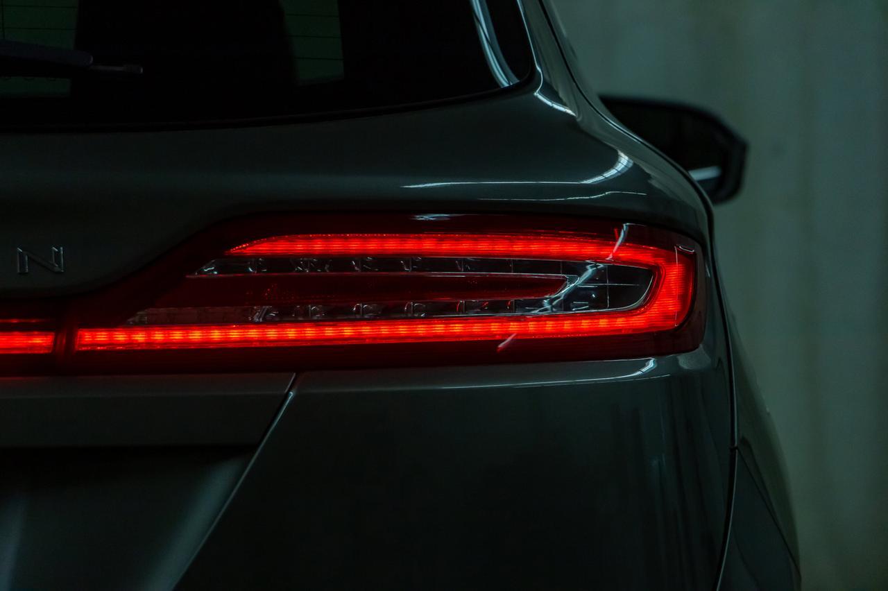 2017 Lincoln MKC AWD Reserve Leather Roof Nav BCam Red Deer AB