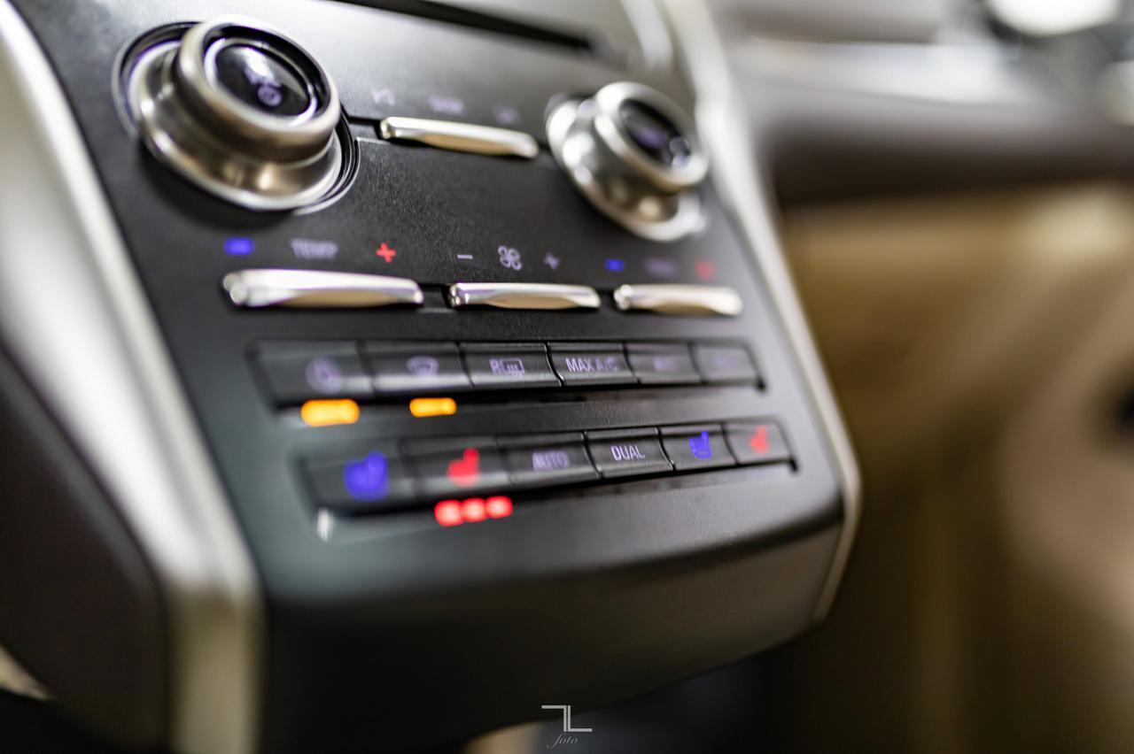 2017 Lincoln MKC AWD Reserve Leather Roof Nav BCam Red Deer AB