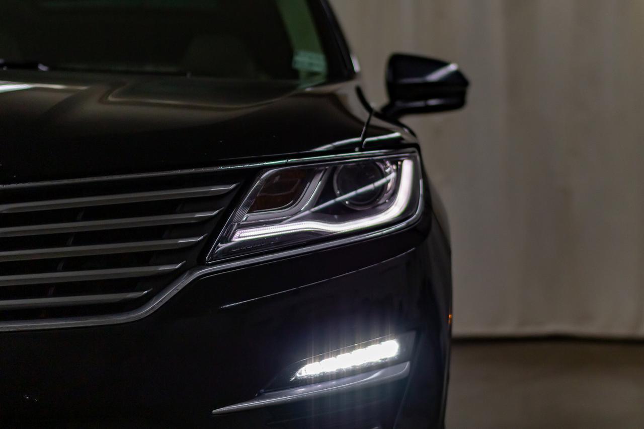 2017 Lincoln MKC AWD  Reserve Leather Roof Nav Red Deer AB