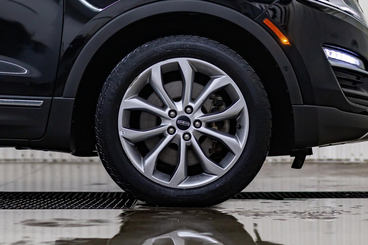 2017 Lincoln MKC AWD  Reserve Leather Roof Nav Red Deer AB