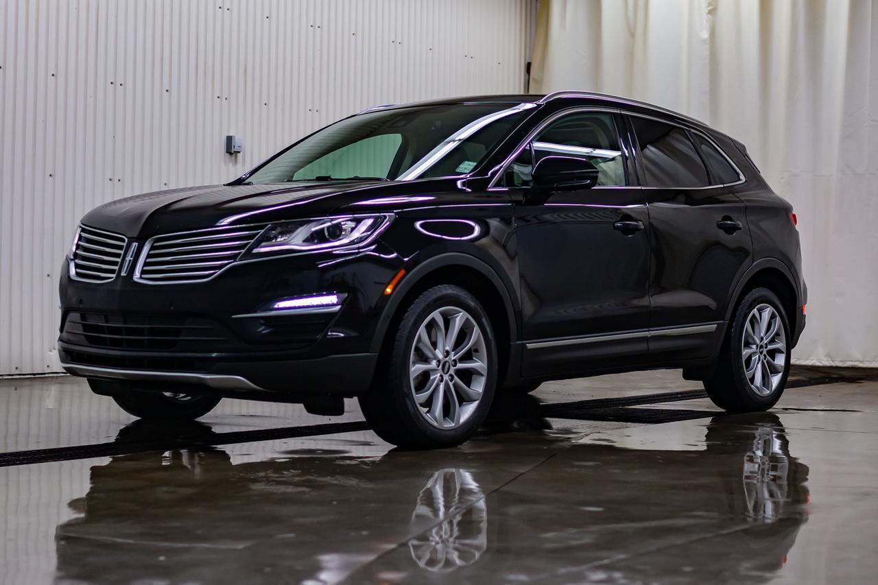 2017 Lincoln MKC AWD  Reserve Leather Roof Nav Red Deer AB