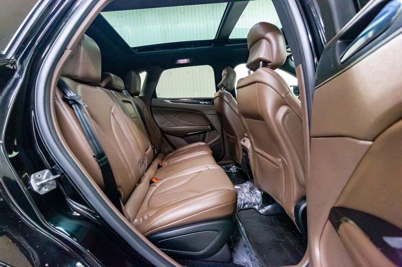 2017 Lincoln MKC AWD Reserve Leather Roof Nav Red Deer AB