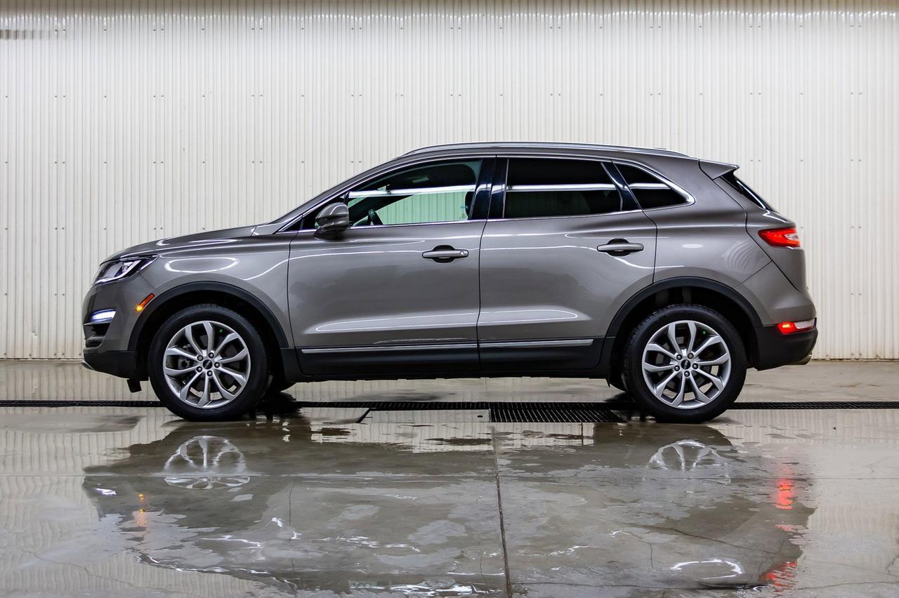 2017 Lincoln MKC AWD Select Leather Nav BCam Red Deer AB