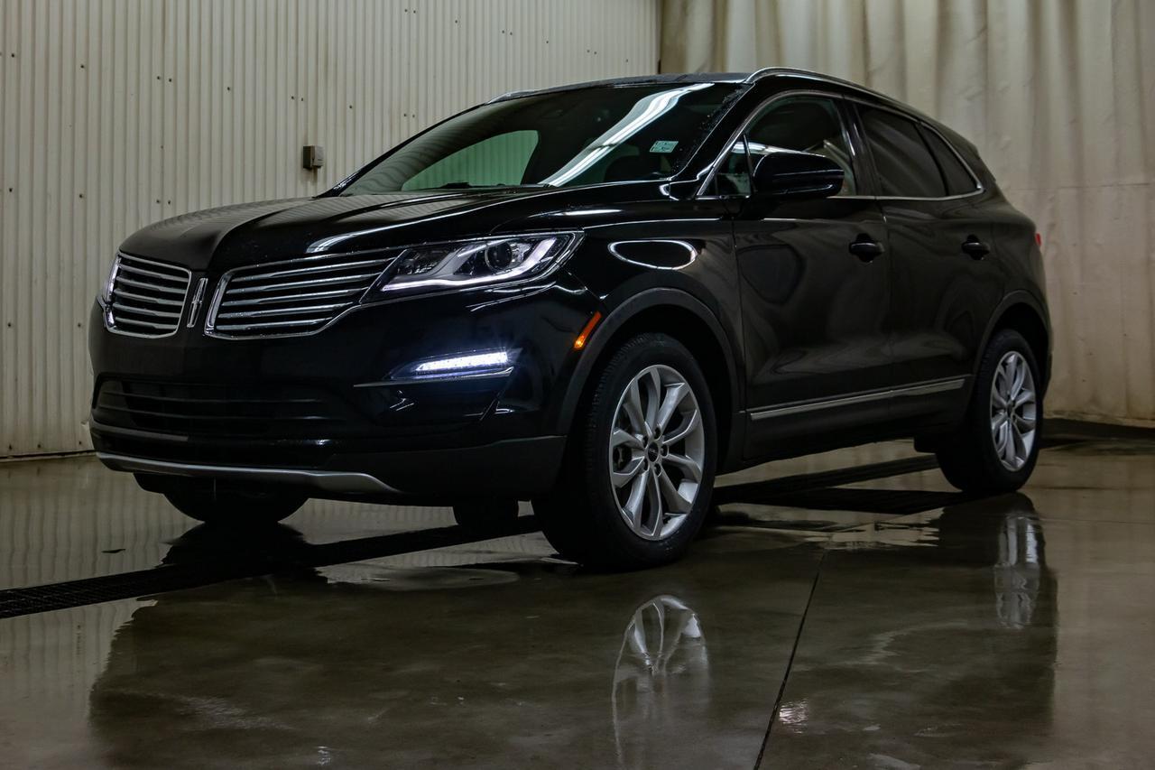 2017 Lincoln MKC AWD Select Leather Roof Nav BCam Red Deer AB