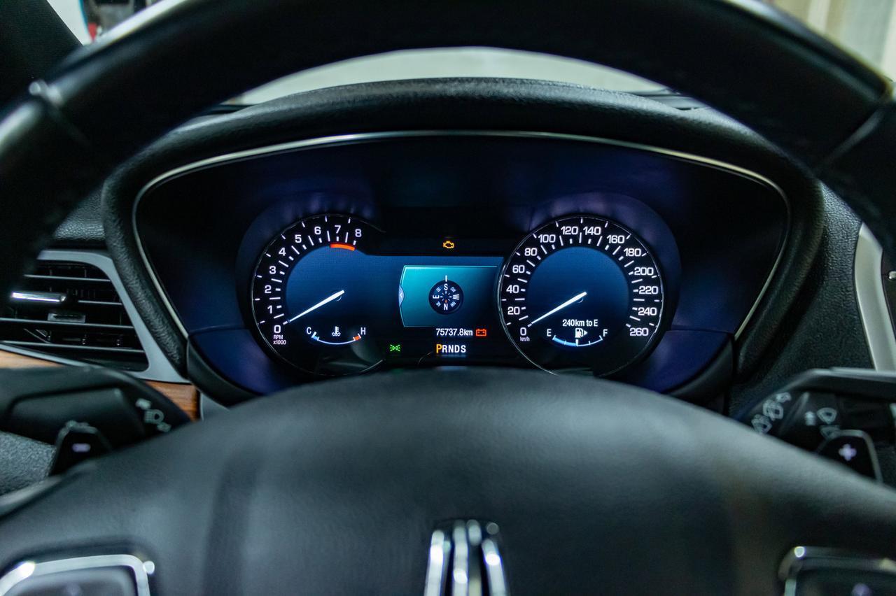 2017 Lincoln MKC AWD Select Leather Roof Nav BCam Red Deer AB