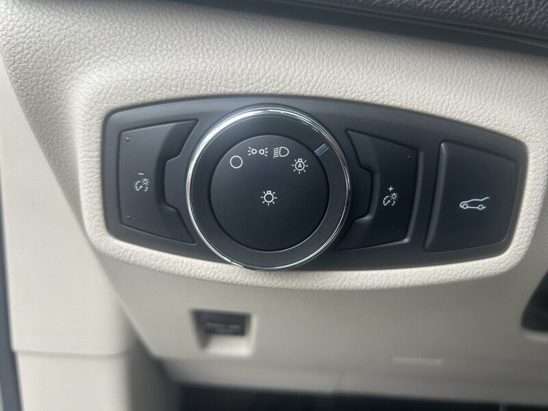 2017 Lincoln MKC Reserve - VERY CLEAN - LOW MILES Webster MA