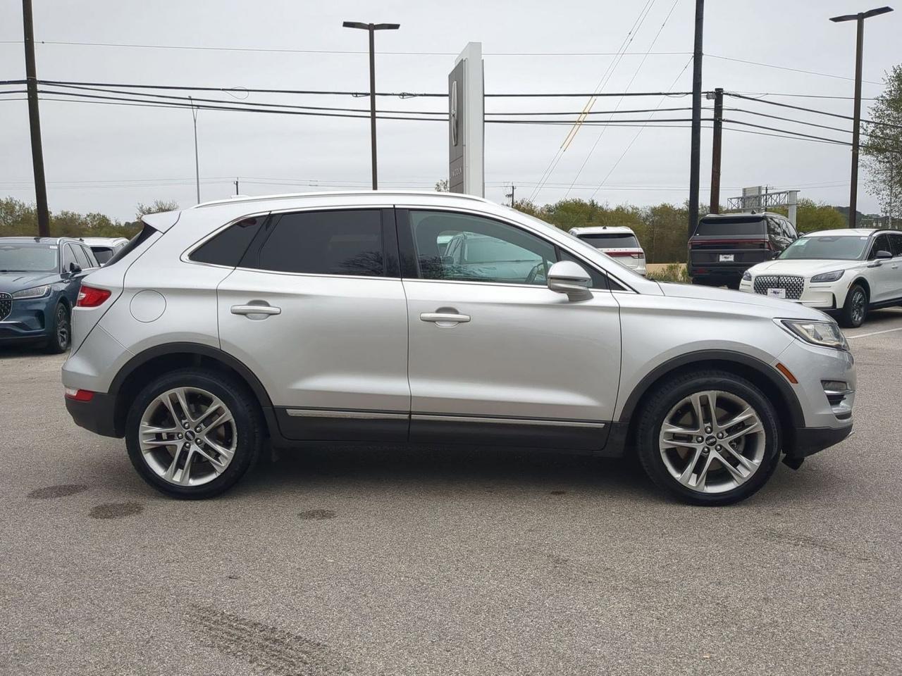 2017 Lincoln MKC Reserve