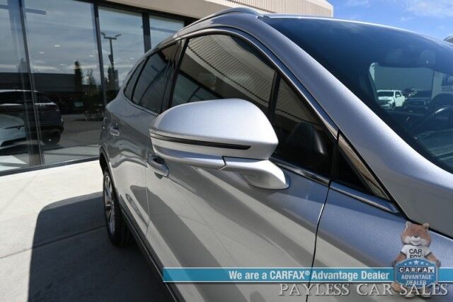 2017 Lincoln MKC Select / AWD / Auto Start / Power & Heated Leather Seats / Navigation / Panoramic Sunroof / Blind Spot Alert / Bluetooth / USB Input / Back Up Camera / Power Liftgate / 25 MPG Anchorage AK