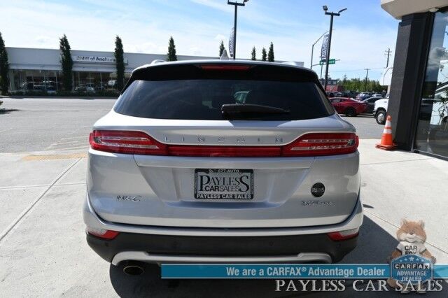 2017 Lincoln MKC Select / AWD / Auto Start / Power & Heated Leather Seats / Navigation / Panoramic Sunroof / Blind Spot Alert / Bluetooth / USB Input / Back Up Camera / Power Liftgate / 25 MPG Anchorage AK