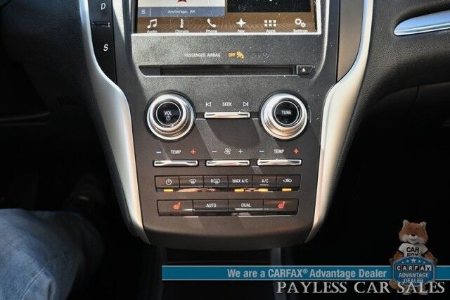 2017 Lincoln MKC Select / AWD / Auto Start / Power & Heated Leather Seats / Navigation / Panoramic Sunroof / Blind Spot Alert / Bluetooth / USB Input / Back Up Camera / Power Liftgate / 25 MPG Anchorage AK