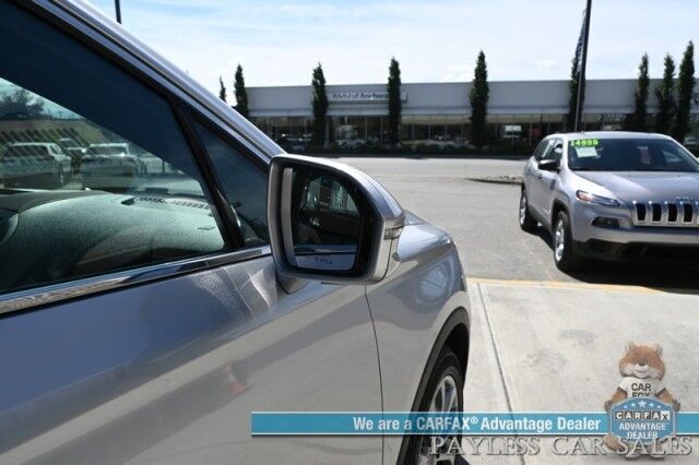 2017 Lincoln MKC Select / AWD / Auto Start / Power & Heated Leather Seats / Navigation / Panoramic Sunroof / Blind Spot Alert / Bluetooth / USB Input / Back Up Camera / Power Liftgate / 25 MPG Anchorage AK