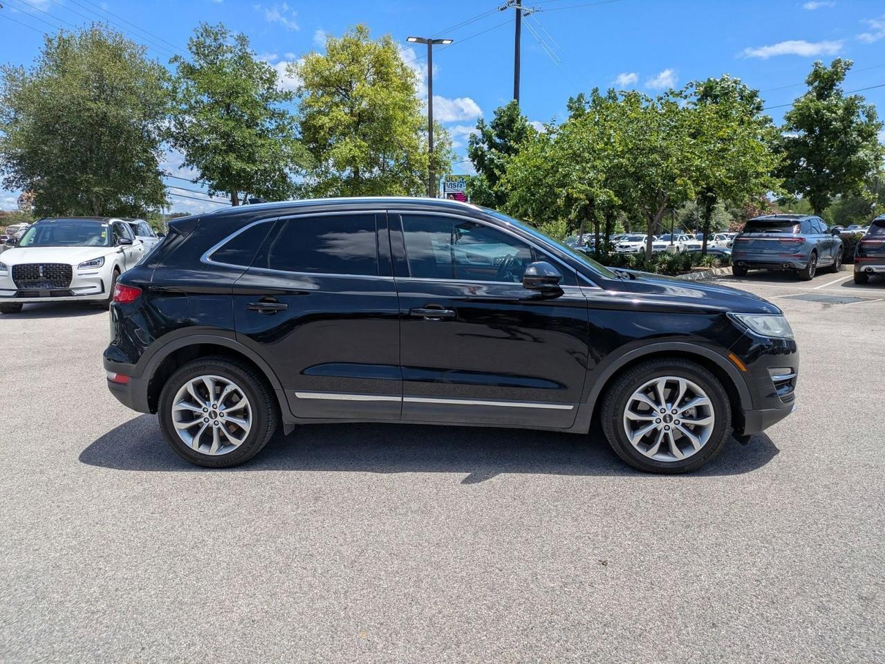 2017 Lincoln MKC Select