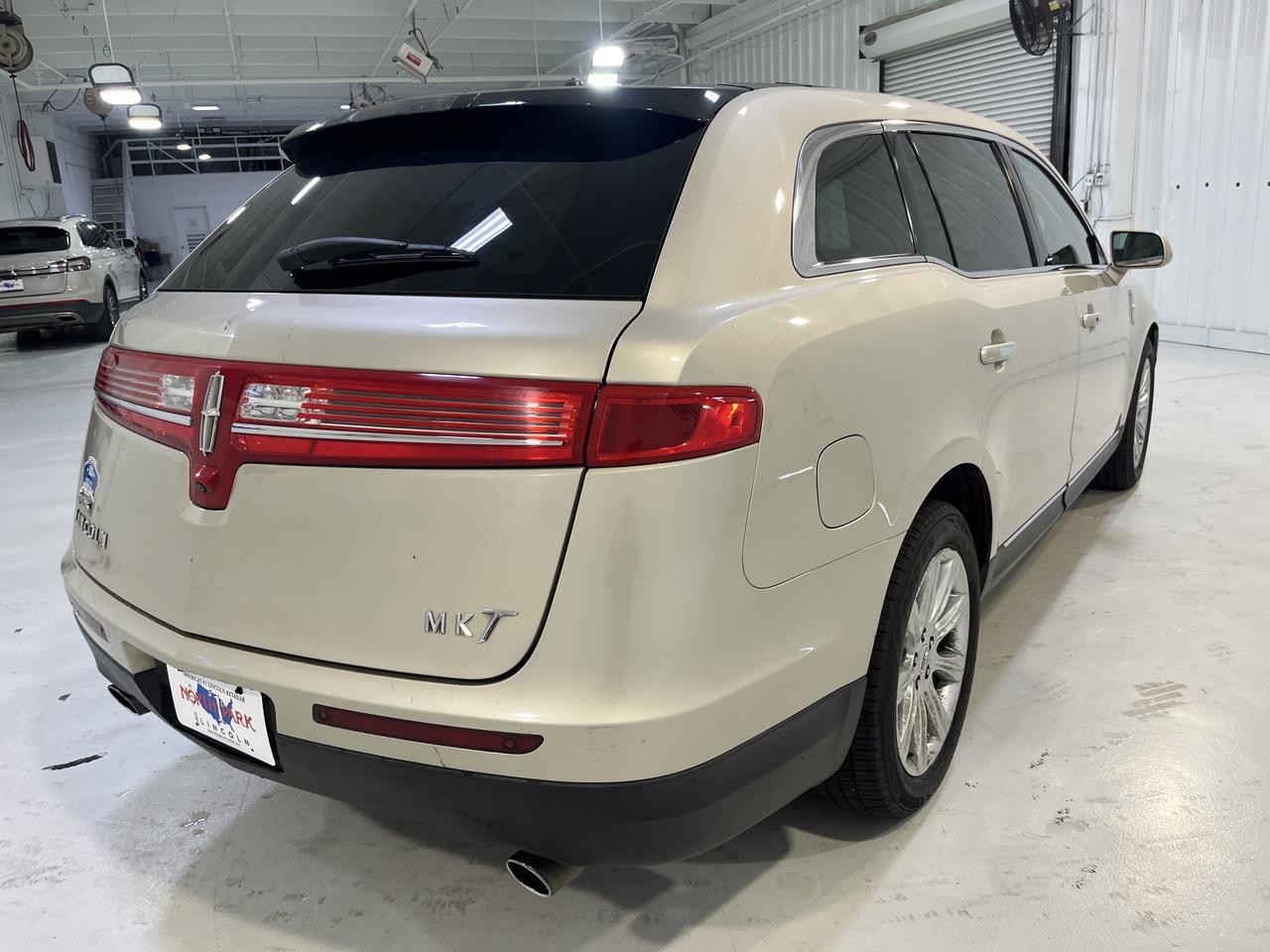 2017 Lincoln MKT Elite San Antonio TX