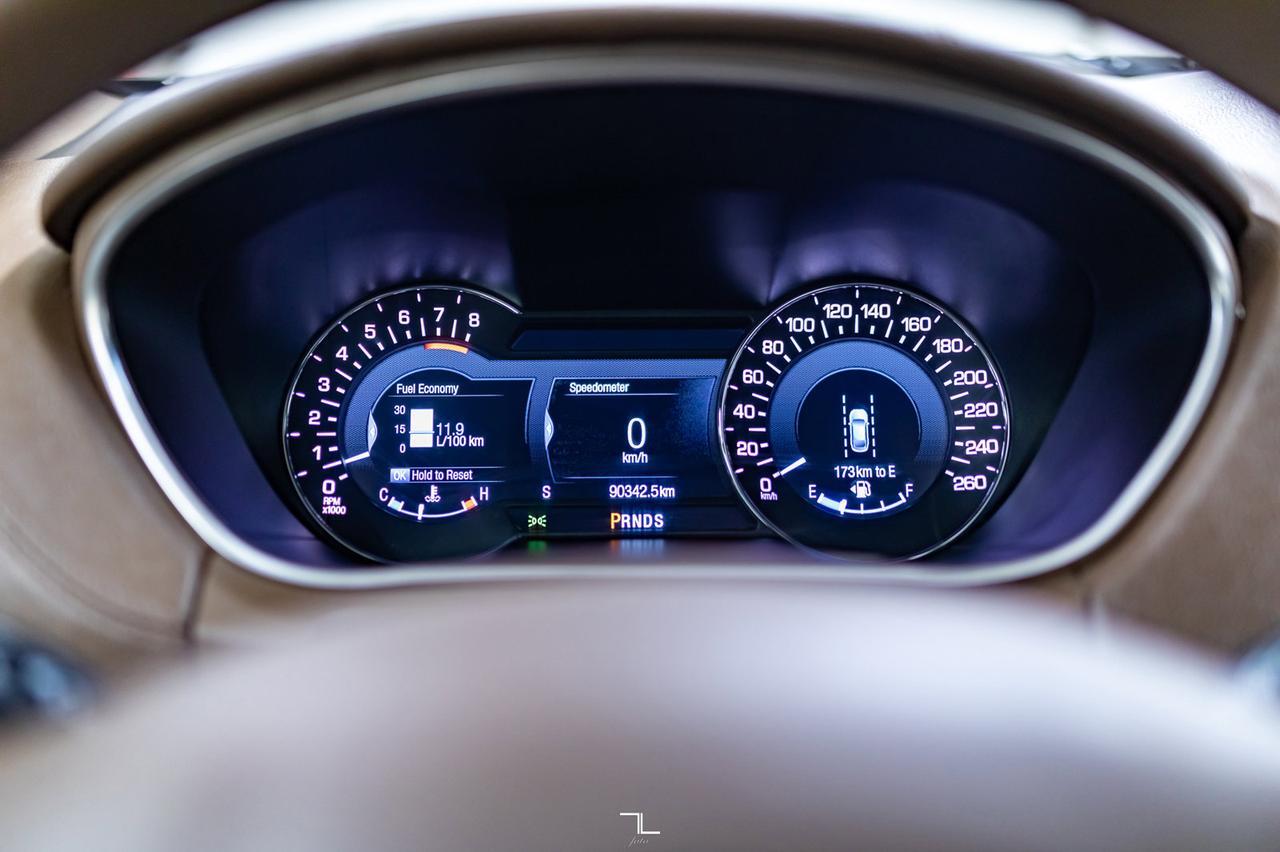 2017 Lincoln MKX AWD Reserve Leather Roof Nav BCam Red Deer AB