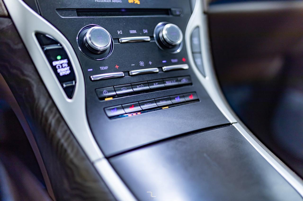 2017 Lincoln MKX AWD Reserve Leather Roof Nav BCam Red Deer AB