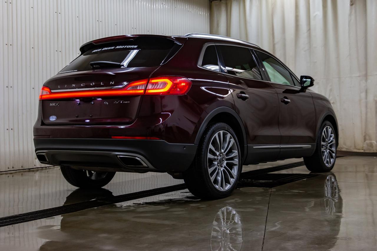 2017 Lincoln MKX AWD Reserve Leather Roof Nav BCam Red Deer AB