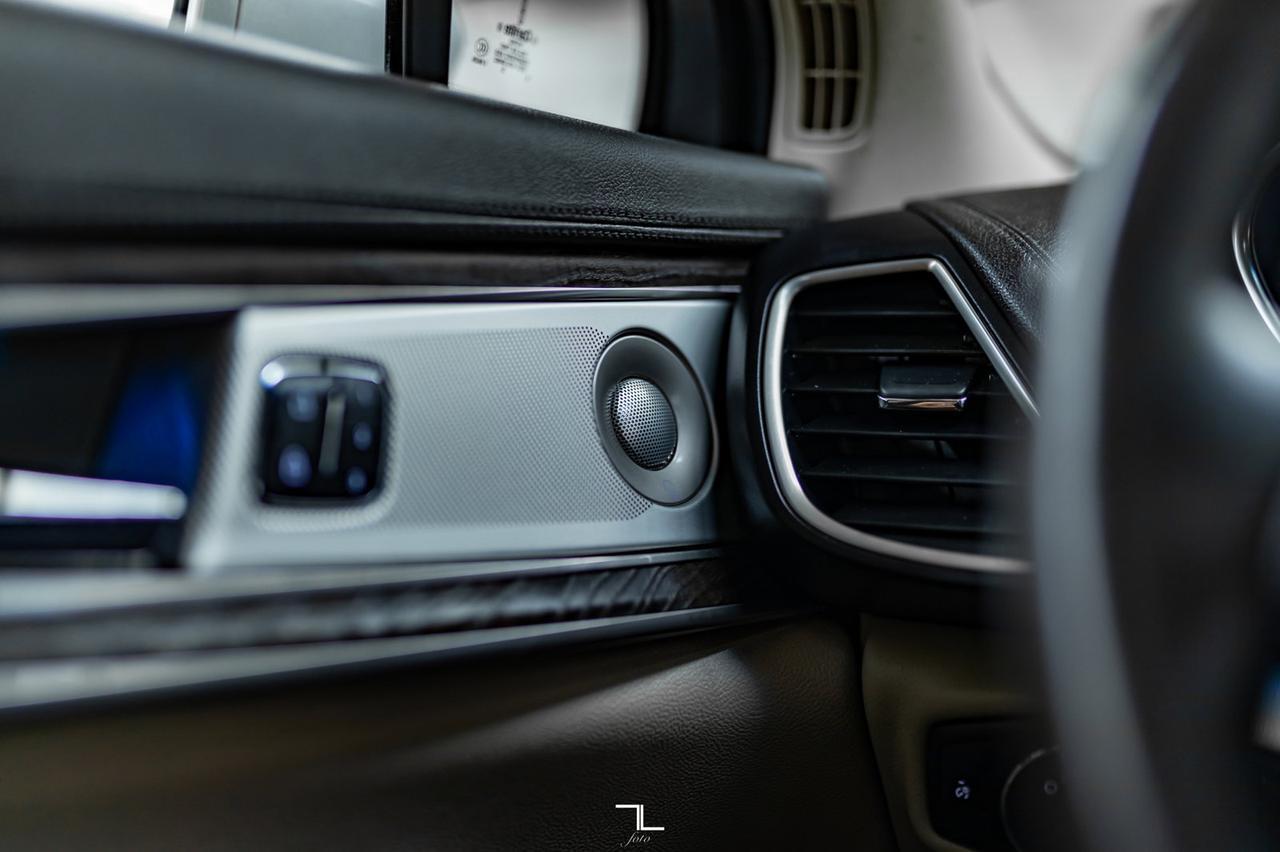 2017 Lincoln MKX AWD Reserve Leather Roof Nav BCam Red Deer AB