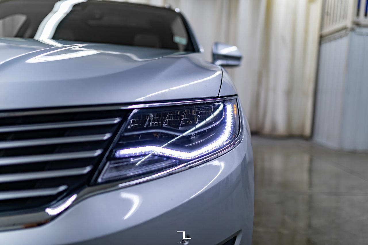 2017 Lincoln MKX AWD Reserve Leather Roof Nav BCam Red Deer AB