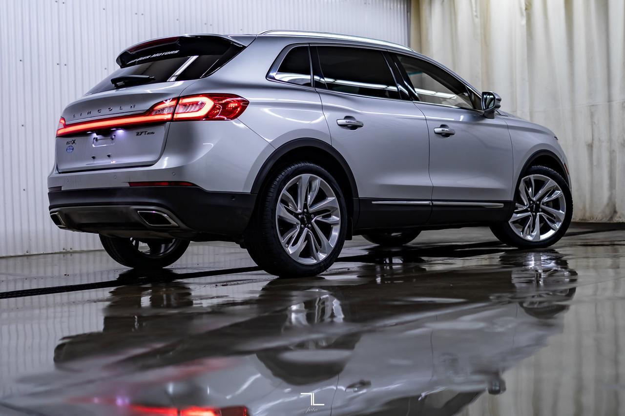 2017 Lincoln MKX AWD Reserve Leather Roof Nav BCam Red Deer AB