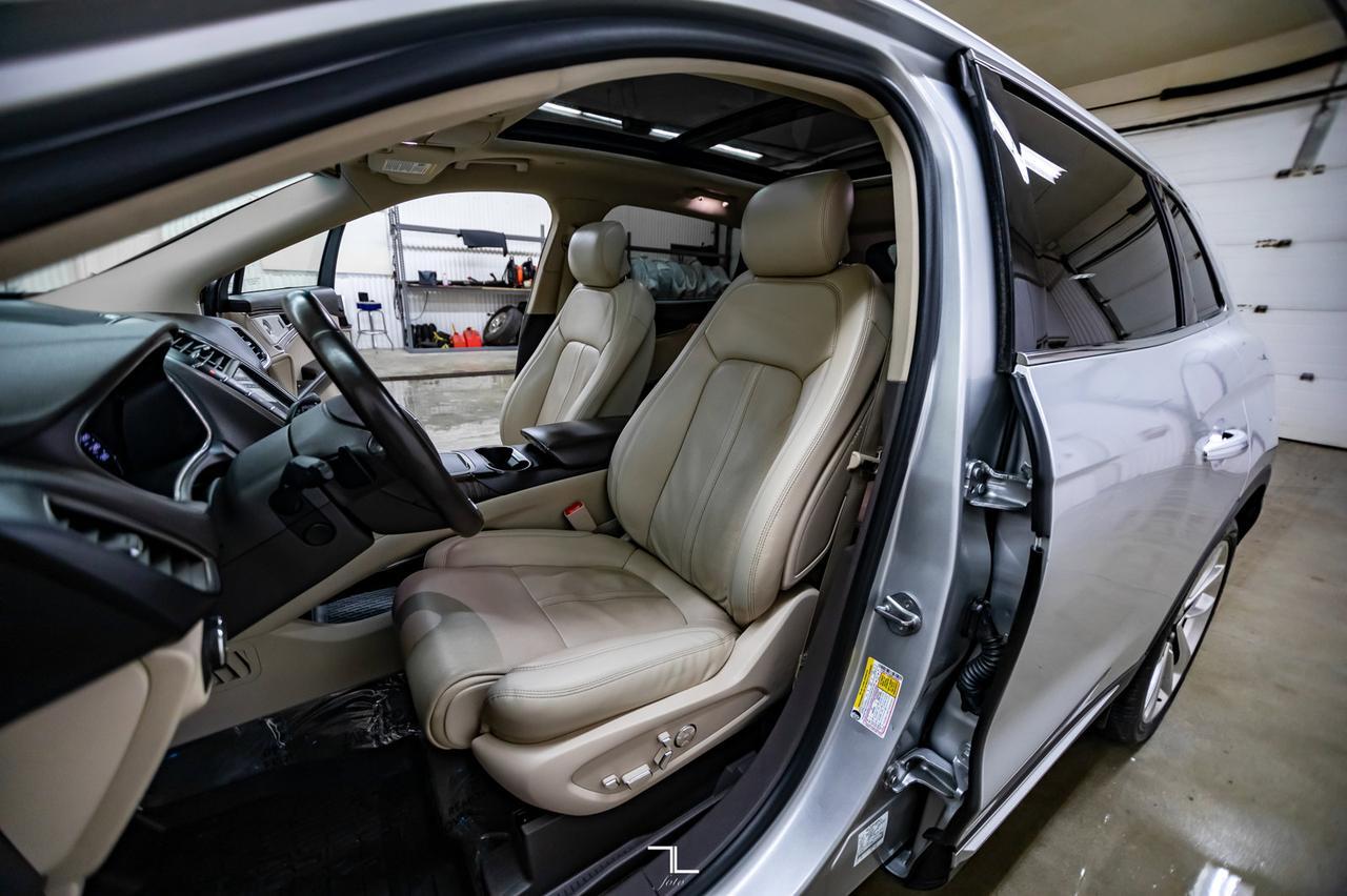 2017 Lincoln MKX AWD Reserve Leather Roof Nav BCam Red Deer AB