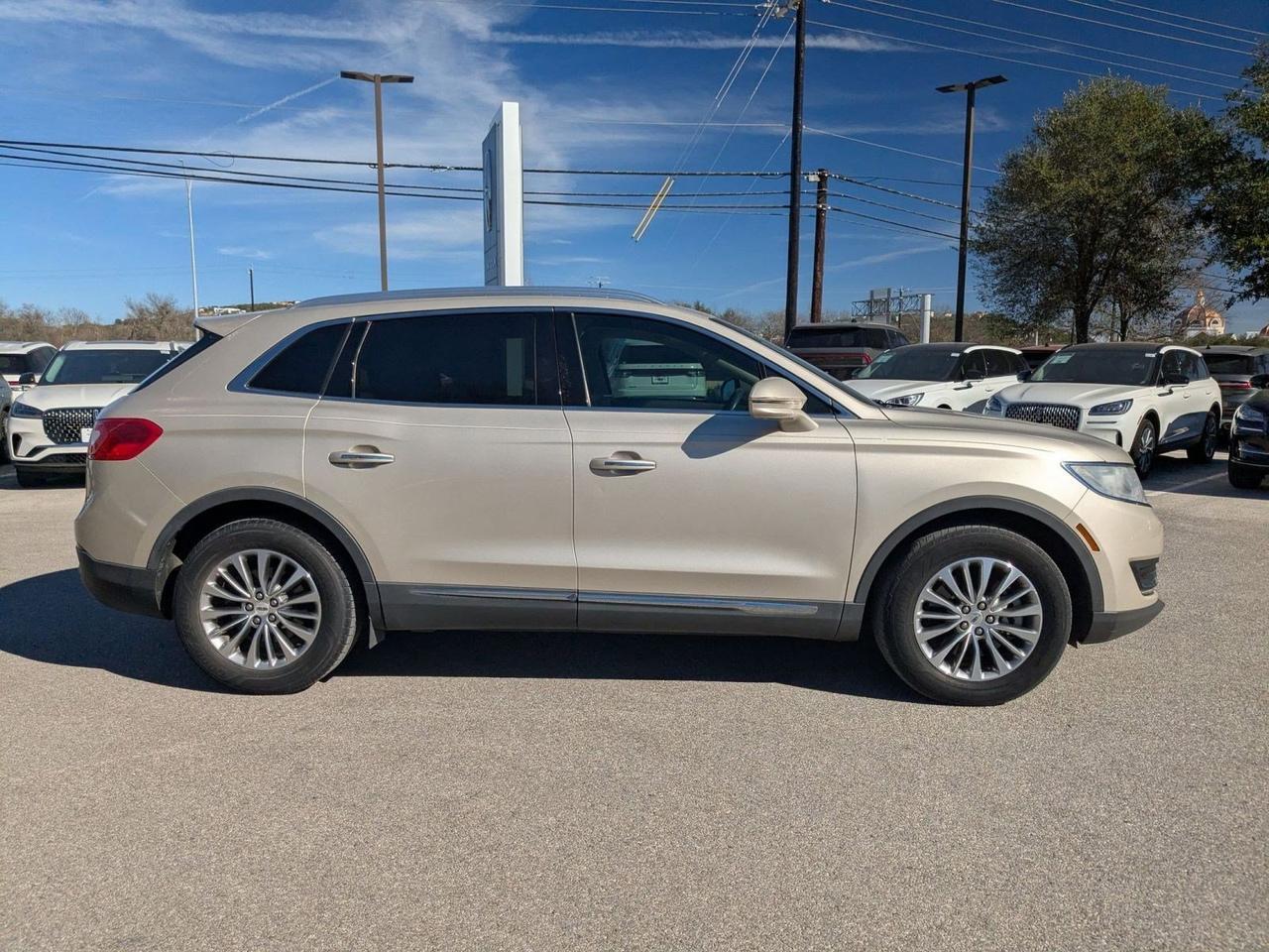 2017 Lincoln MKX Select
