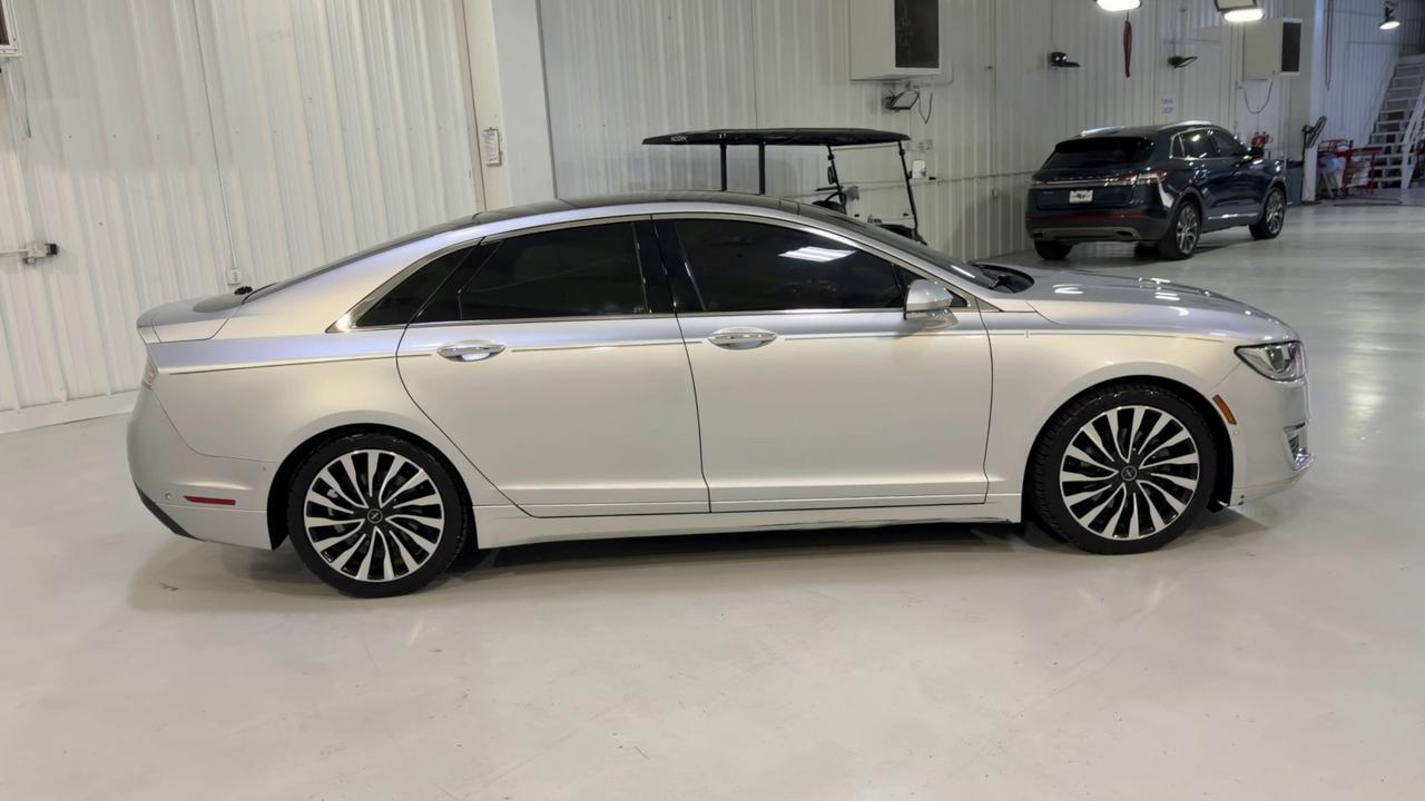 2017 Lincoln MKZ Black Label