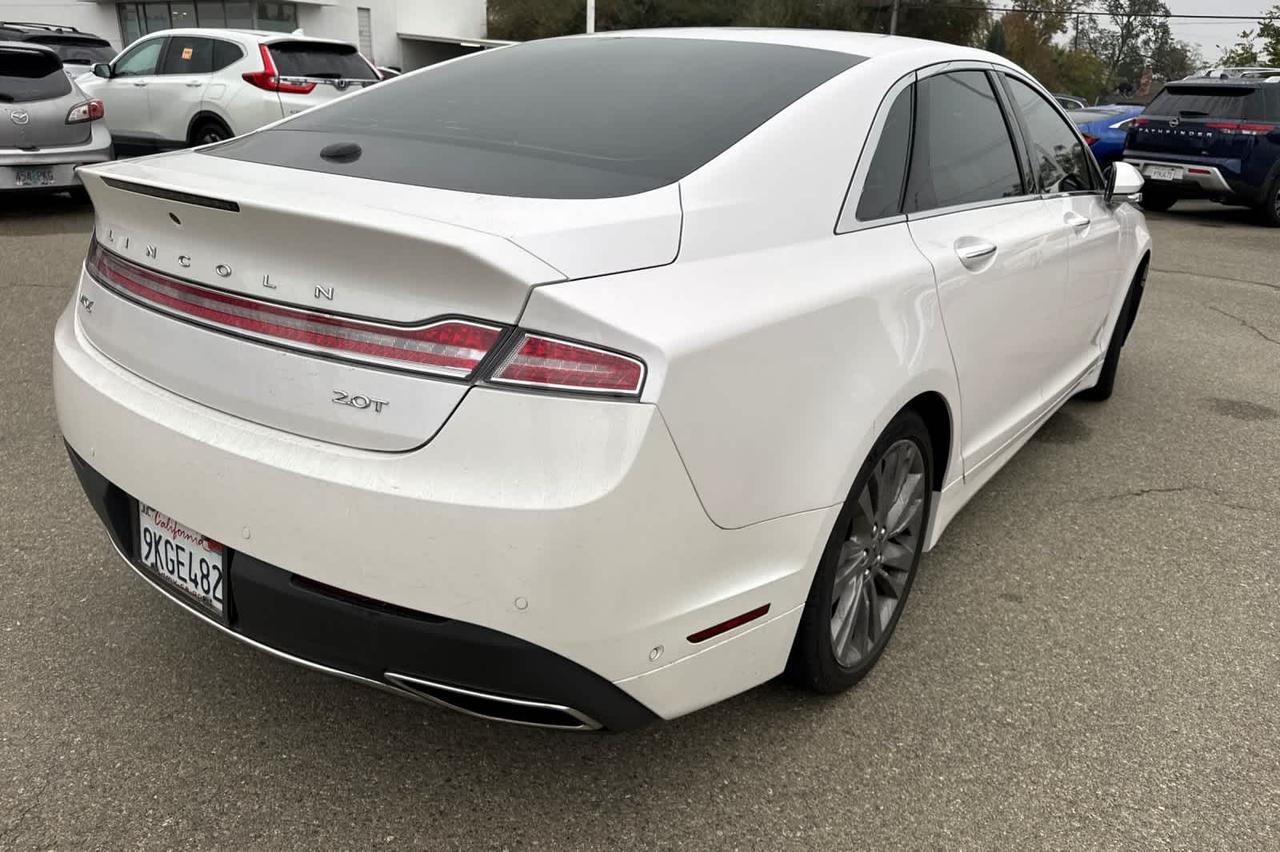 2017 Lincoln MKZ Reserve