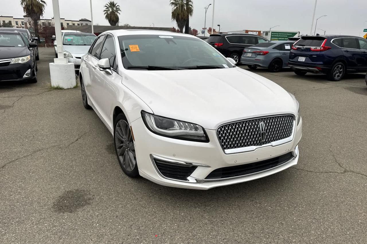 2017 Lincoln MKZ Reserve