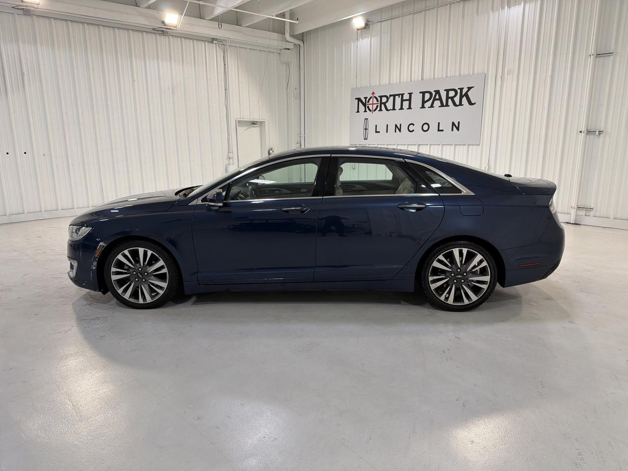 2017 Lincoln MKZ Reserve
