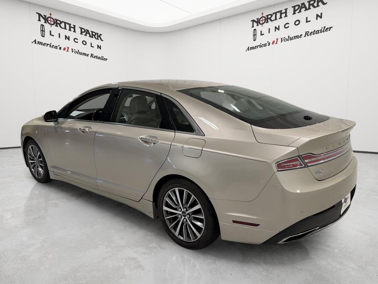 2017 Lincoln MKZ Select