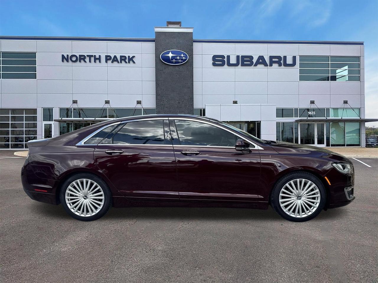 2017 Lincoln MKZ Select