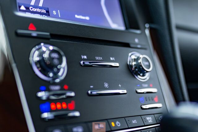 2017 Lincoln Navigator AWD Select Leather Roof Nav BCam Red Deer AB