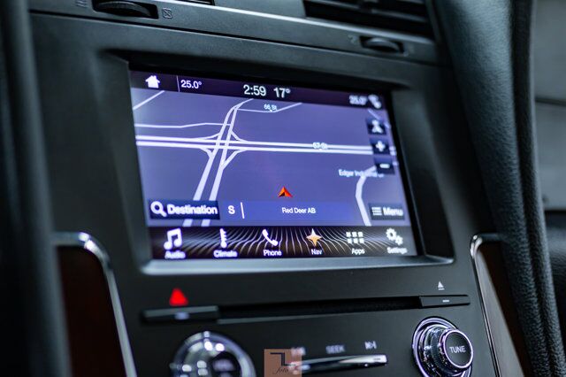 2017 Lincoln Navigator AWD Select Leather Roof Nav BCam Red Deer AB