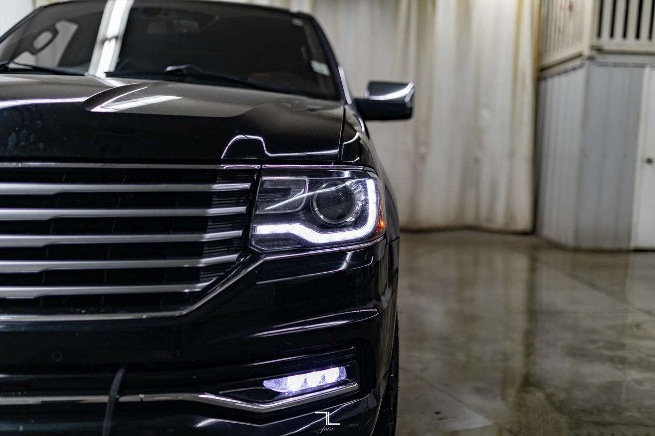 2017 Lincoln Navigator AWD Select Leather Roof Nav BCam Red Deer AB