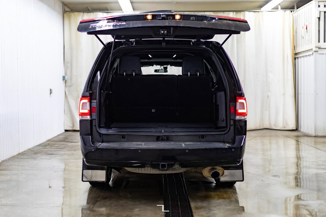 2017 Lincoln Navigator AWD Select Leather Roof Nav BCam Red Deer AB