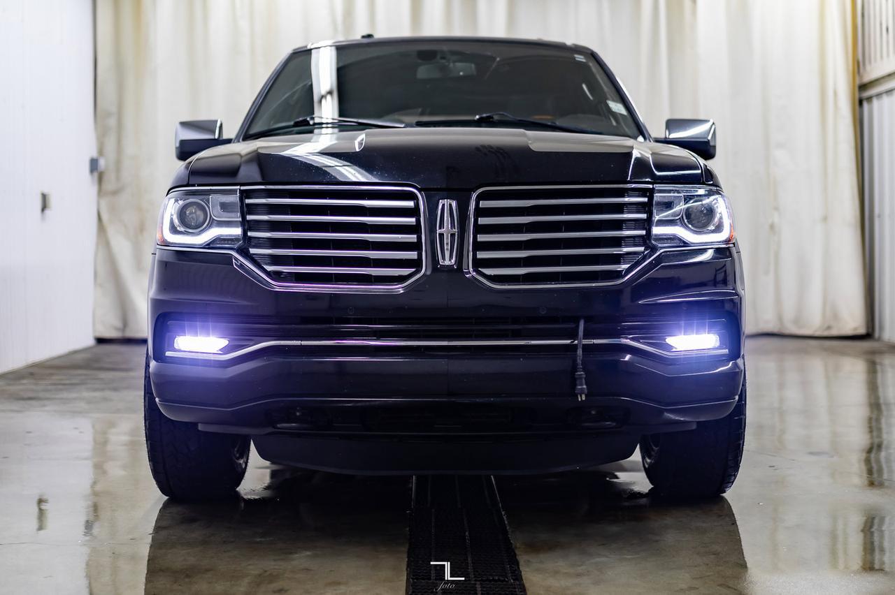 2017 Lincoln Navigator AWD Select Leather Roof Nav BCam Red Deer AB