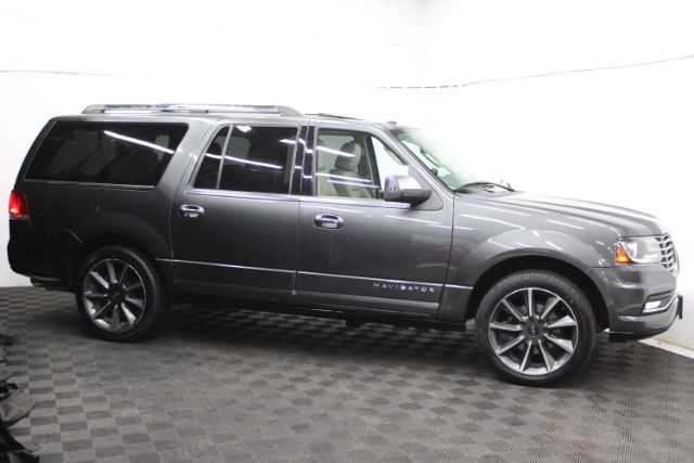 2017 Lincoln Navigator L Reserve