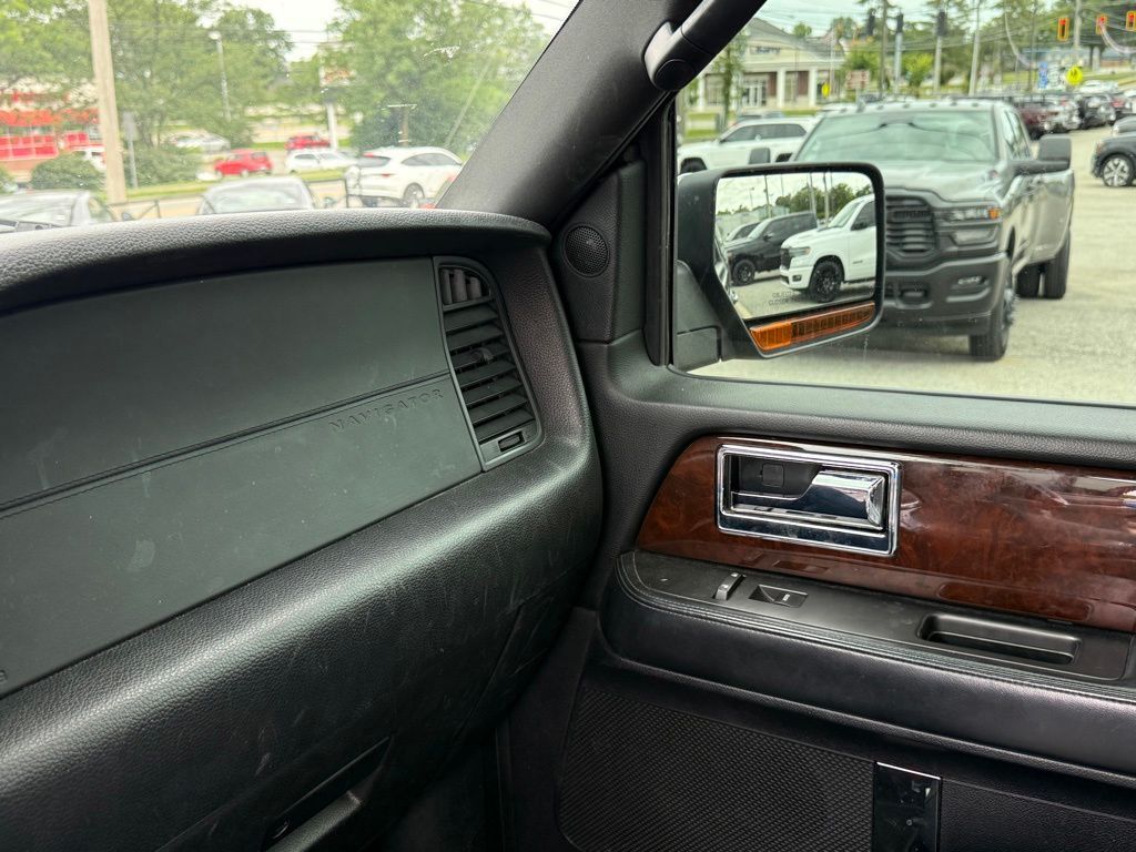 2017 Lincoln Navigator L Select Crestwood KY