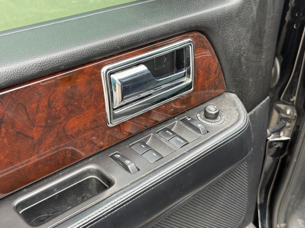 2017 Lincoln Navigator L Select Crestwood KY
